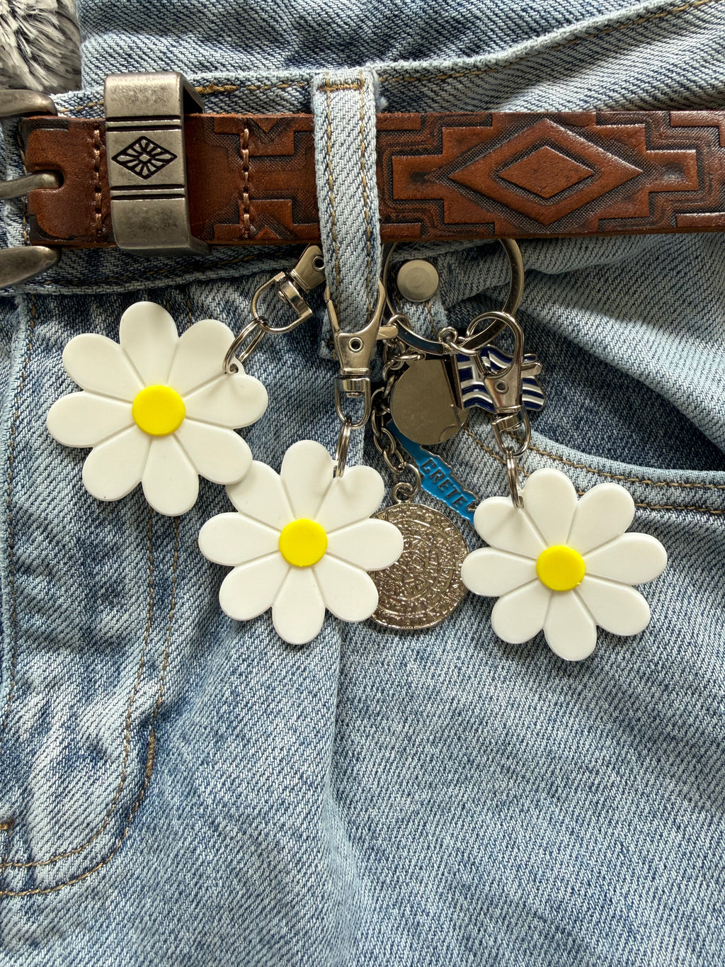 Daisy Keychain